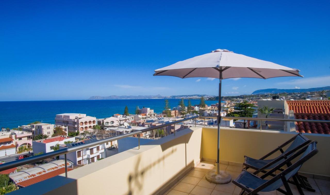 Blue Villas Agia Marina 外观 照片