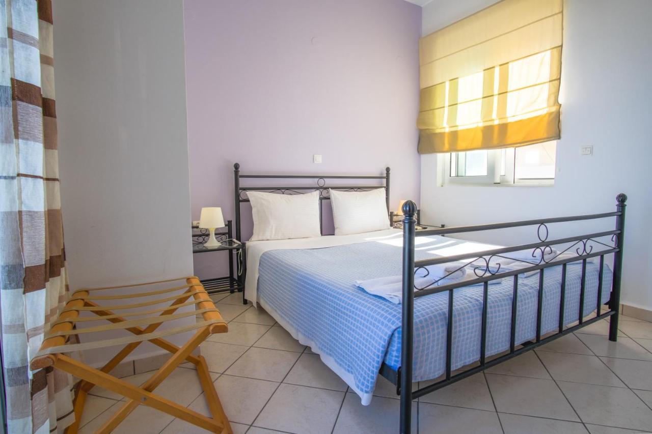 Blue Villas Agia Marina 外观 照片