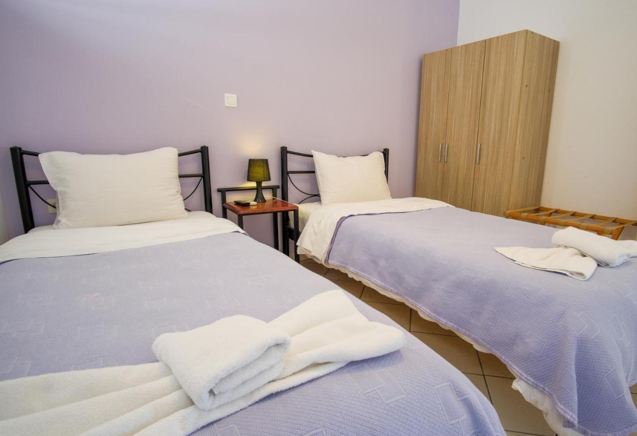 Blue Villas Agia Marina 外观 照片