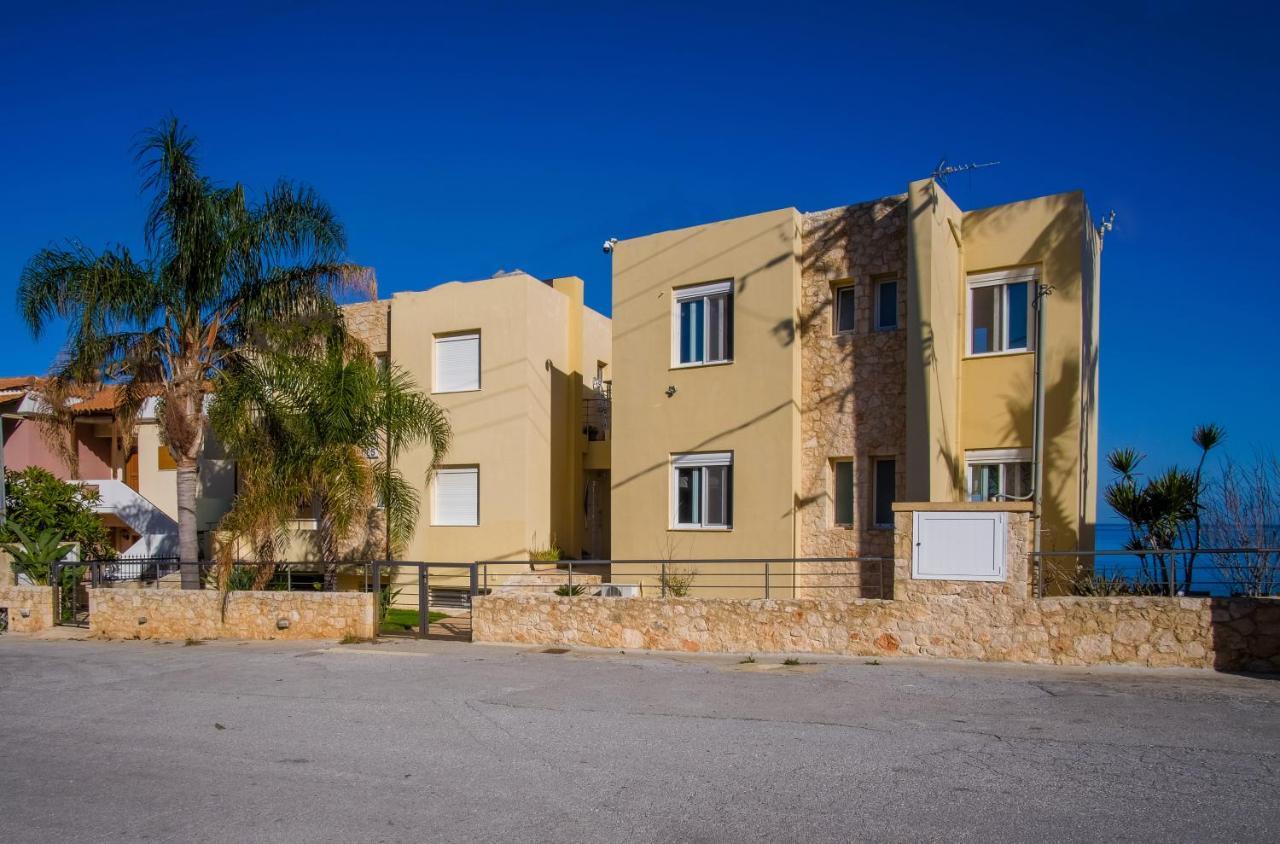 Blue Villas Agia Marina 外观 照片