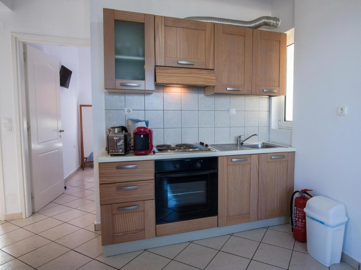Blue Villas Agia Marina 外观 照片