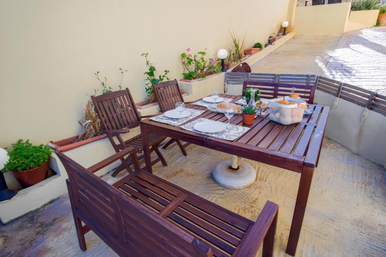 Blue Villas Agia Marina 外观 照片