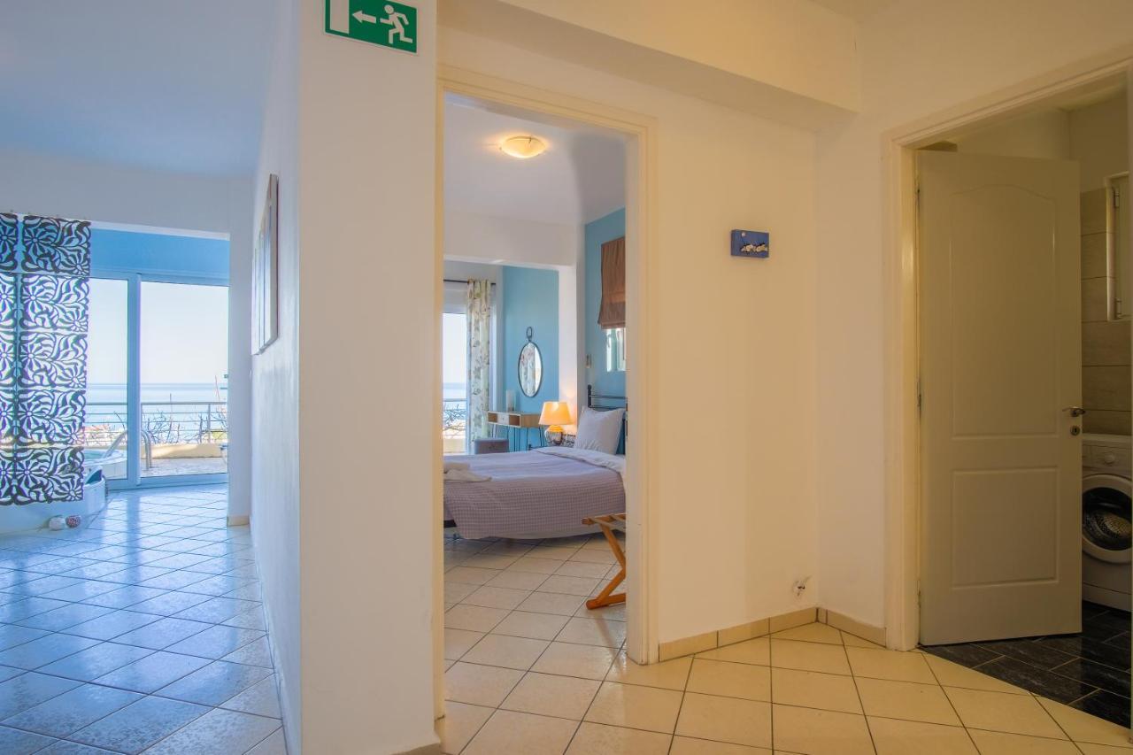 Blue Villas Agia Marina 外观 照片