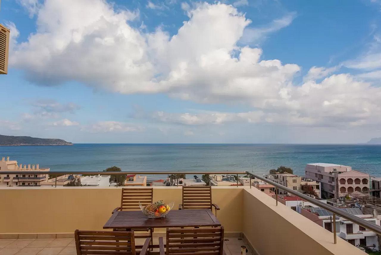 Blue Villas Agia Marina 外观 照片