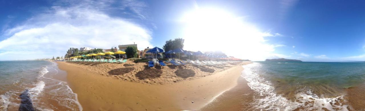 Blue Villas Agia Marina 外观 照片